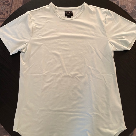 Cuts Clothing Elongated Tee shirt, Seasonal color: Shoreline. New + Never worn - Picture 1 of 3